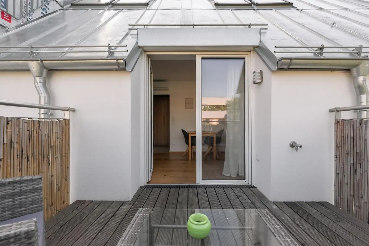 Gruene Ruhelage, 20 Minuten Ins Zentrum Und Parkgarage Vienna